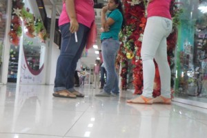 Mujeres se bajan de los tacones tras padecer chikungunya 1 1469 4D