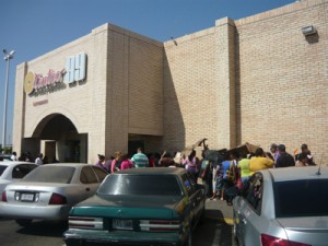 La Navidad desató megacolas en los supermercados 1 1475 2D