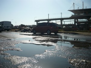 Da lástima ver cómo botan el agua en Maracaibo 1 1477 foto 1 calle 98 sector los plataneros