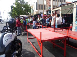 Buhoneros del Callejón exigen reubicación 1 1501 3C