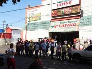 Desesperación por «regulados» invade a los zulianos 1 1503 3BB
