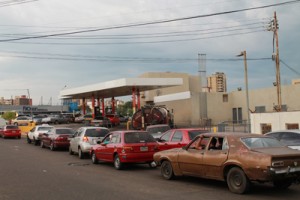 Gasolineras se mantienen full 1 1504 2BBB JM