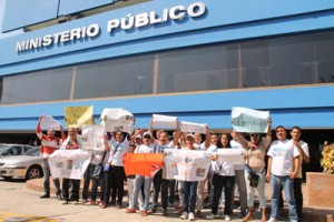 Protestan en el Ministerio Público 1 1514 22B