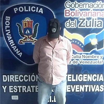 Intentó vender mil dólares falsos y cayó preso 1 1521 22CCCC