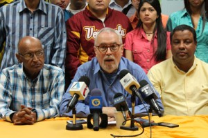 Aveledo se reunirá con los alcaldes opositores del Zulia 1 1522 5 b