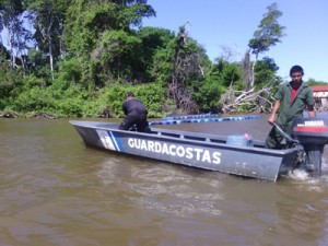 Incautan 25.300 litros de combustible 1 1525 22B