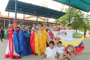 Escuela Rafael Urdaneta celebró aniversario 1 1578 3DDDD
