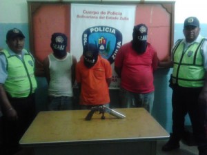 Presos tres «robamotos» en Mara 1 1588 21C