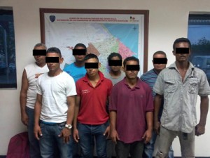 Detenidos 15 indocumentados 1 1588 Oreja