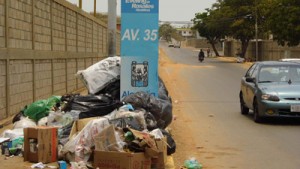 Basura «para regalar» en Cañada Honda 1 1589 2C2