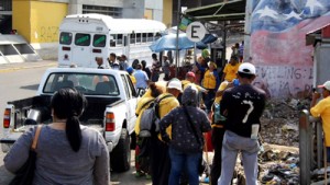 Salserines limpiaron nuevamente el casco central de Maracaibo 1 1591 3 E