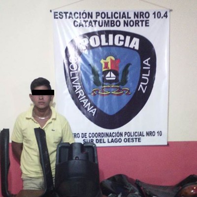 Detenidos dos sujetos por desvalijar motos 1 1623 22C