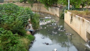 Vecinos exigen limpieza de las cañadas 1 1623 3B
