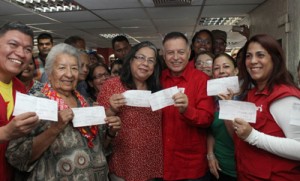 PSUV-Zulia aporta «un día de salario» 1 4 a