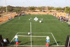 Alcaldía inauguró cancha en la Vereda 3 10A.2