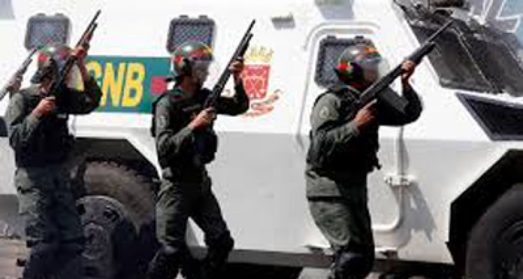 Enfrentamiento entre GNB y delincuentes deja dos detenidos 1 21d.jpeg