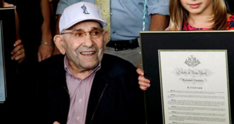 Falleció Yogi Berra 1 12 01 02