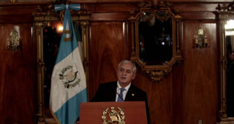 Revocan inmunidad a presidente de Guatemala 1 17D