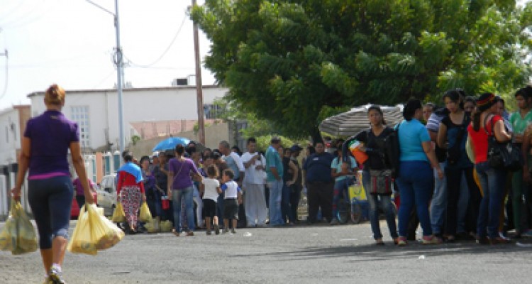 GNB-Cabimas detiene a 53 «bachaqueros» 1 21B 1