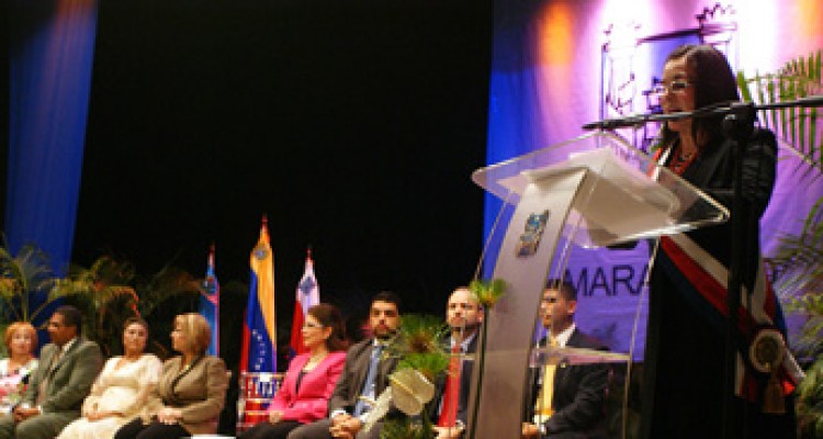 Alcaldía le cantó el cumpleaños a Maracaibo 1 NUEVA FOTO 01