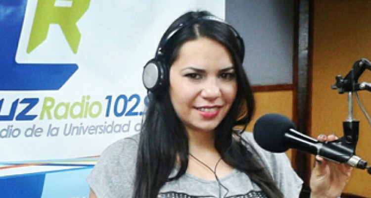 Entérate de todo… con Isabel Cristina Marín la voz que cautiva por LUZ RADIO FM Maracaibo 1 isabel cristina marin 4 01