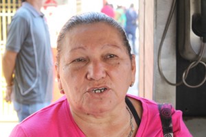 Por el salario tiemblan los empresarios y los trabajadores se quejan 8 6