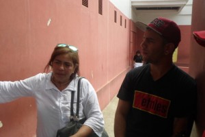 A batazos asesinan a otro DJ para robarlo 3 1791 23A
