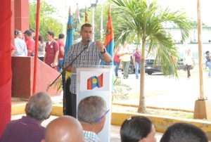 Omar Prieto supervisó trabajos habitacionales 2 1802 3CCCC