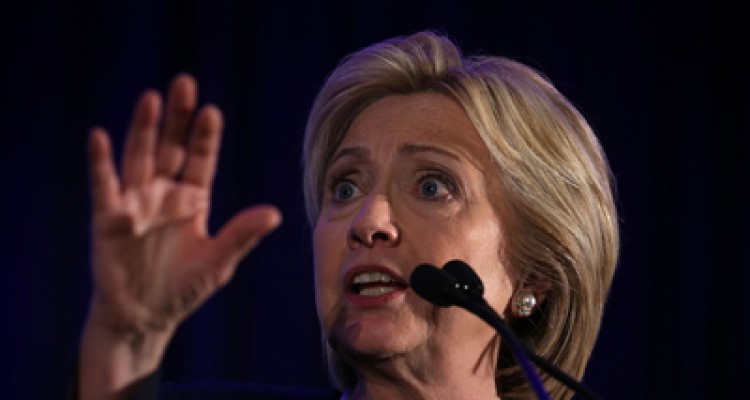 Hillary Clinton se opone a despliegue de tropas 1 1806 19C JU