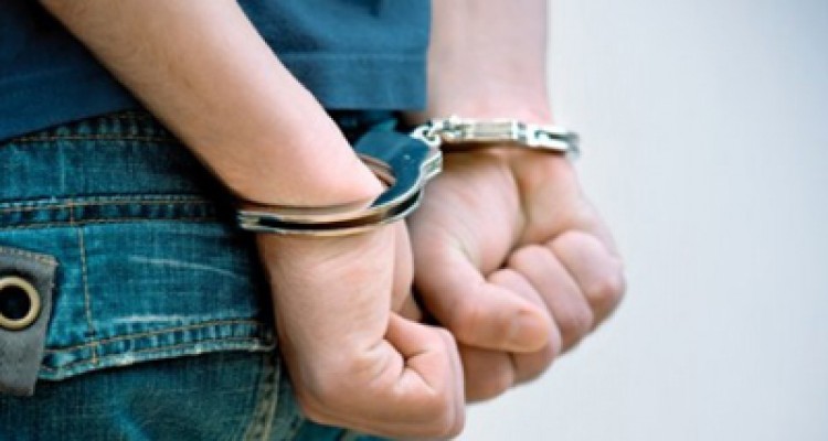 Mujer se lanzó de carrito por puesto para evitar atraco 1 1809 23c