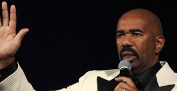 1825 Steve Harvey 01