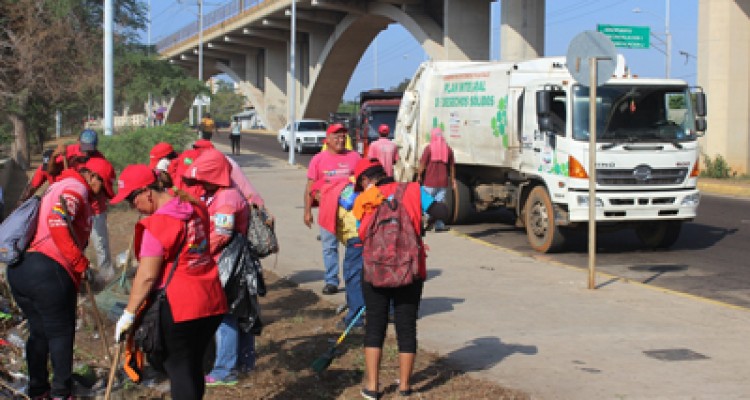 Recolectan 200 toneladas de basura en operativo especial 1 1826 4D