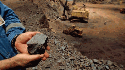 Empresas mineras luchan por sobrevivir en medio de grave crisis 2 1830 foto2