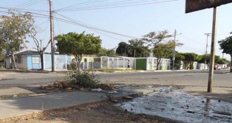 Nueva Cabimas hundida en aguas negras desde hace más de seis meses 1 1873 2D