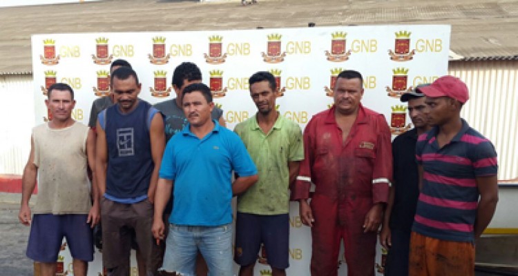 Vigilancia Costera rescató a nueve pescadores 1 1876 16b