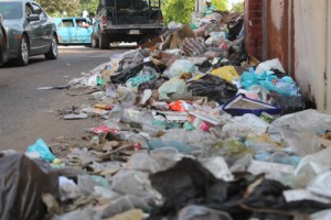 Calles de Maracaibo convertidas en vertederos de basura 2 1894 1