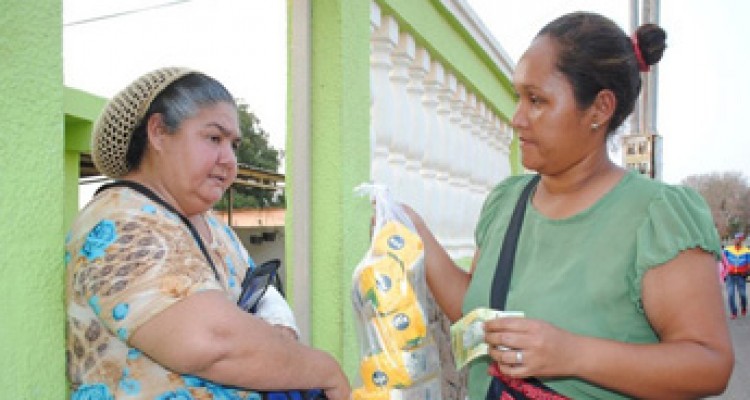 Centro 99 reconoce sus bachaqueros y coge línea 1 1905 2BBBB 11111 01