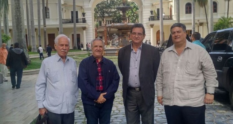 Cuatro editores zulianos hacen causa común porque no hay papel periódico 1 3 A Foto DESTACADA PPGA