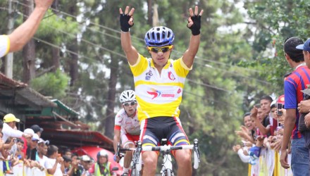 2 JONATHAN SALINAS DEL KINO TACHIRA copia