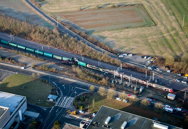 This handout photo released by the Luxembourg's Police Grand-Ducale shows a passenger train and a freight train which collided near Dudelange in Luxembourg on February 14, 2017, killing one person and injuring several more, police said. The passenger service from Thionville in northeast France hit the goods train at Bettembourg near the French border around 0800 GMT, they said. / AFP PHOTO / POLICE GRAND-DUCALE / HO / RESTRICTED TO EDITORIAL USE - MANDATORY CREDIT "AFP PHOTO / POLICE GRAND-DUCALE" - NO MARKETING NO ADVERTISING CAMPAIGNS - DISTRIBUTED AS A SERVICE TO CLIENTS
