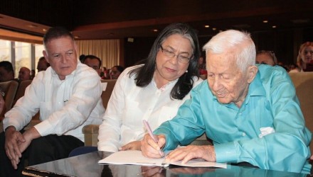 5 3