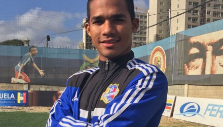 9 A Silueta Atletico Venezuela 1