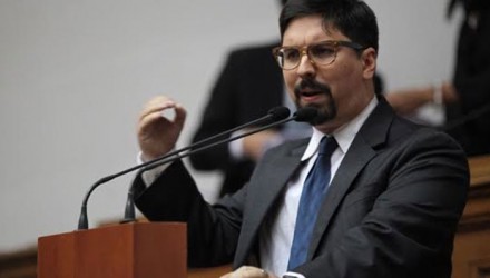 NUEVA 4D