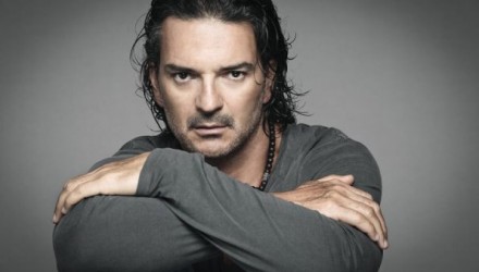 RICARDO ARJONA FOTO