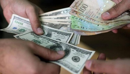 bolivares dolar
