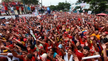 120316 marcha chavista caracas VTV08