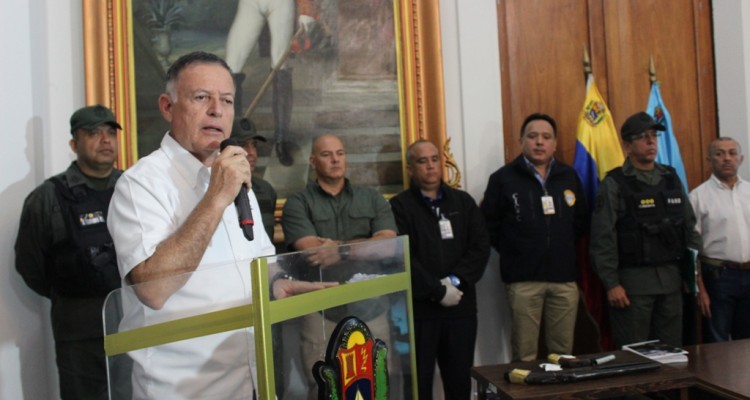 Arias Cárdenas: «Violencia forma parte de una agenda de intervención a Venezuela» 1 2A 2