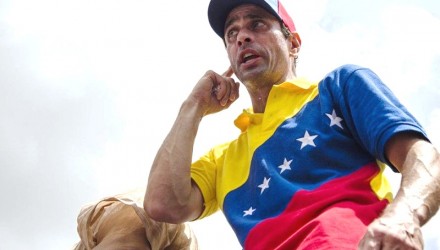 HENRIQUE capriles pide escuchar