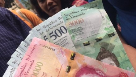 DINERO VENEZOLANO 2 495x332