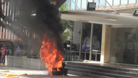 REG 070617 PROTESTA ALCALDIA H MEJIA 35